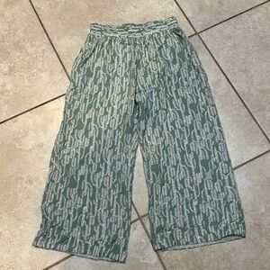 NEW! Shore Brand Cactus Print Cropped Wide Leg Culotte Beach Pants S